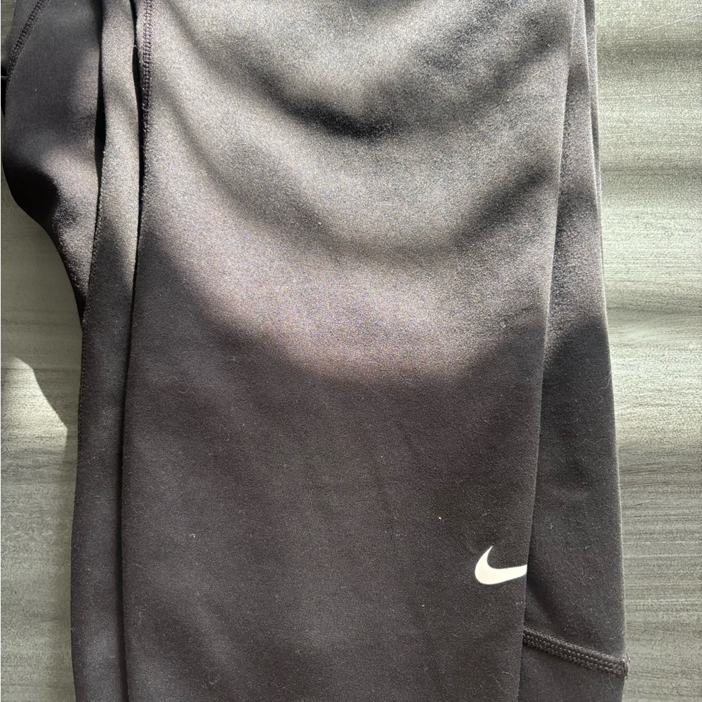 Nike leggings - Picture 2 of 2